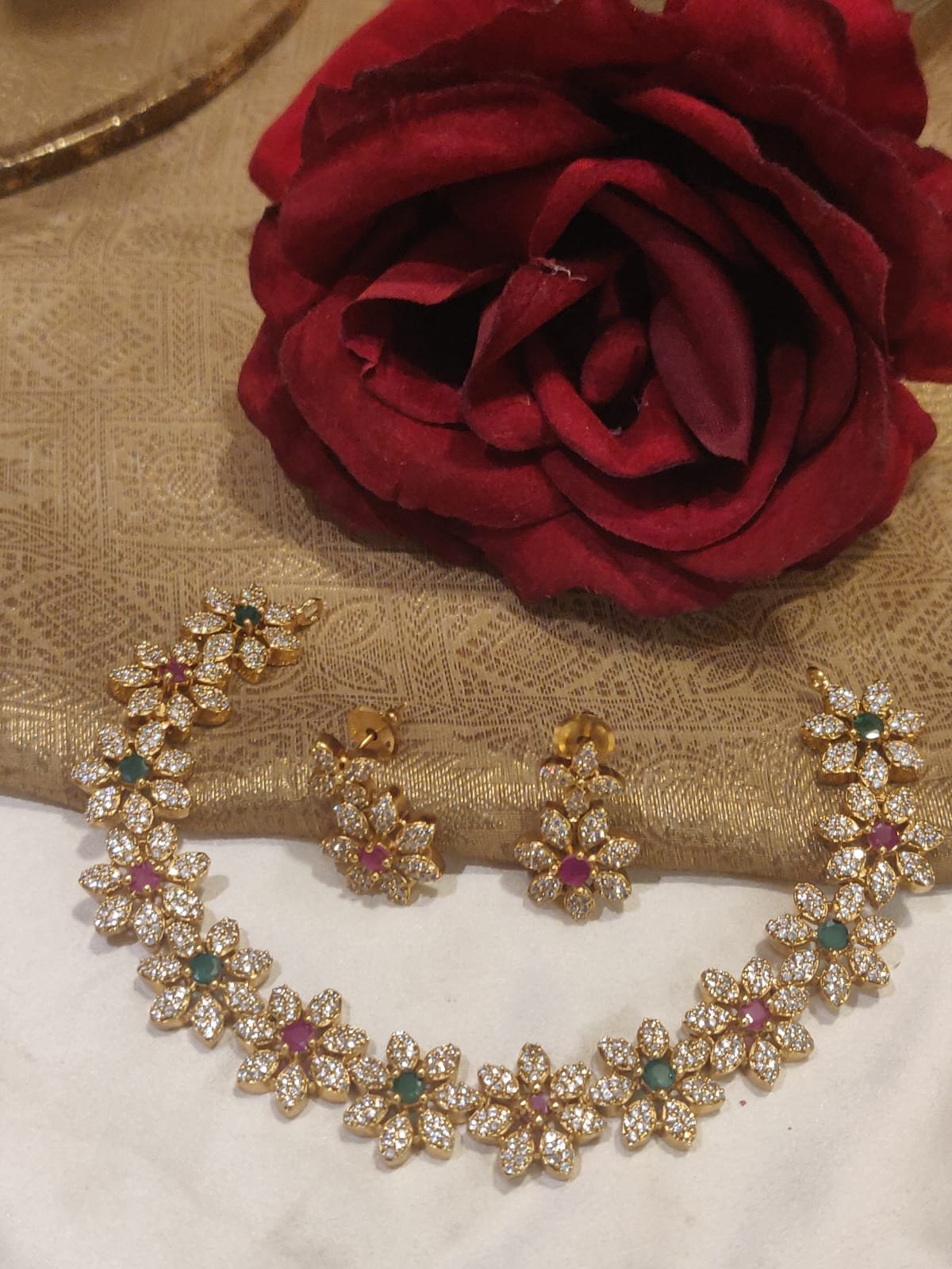 Emporia jewels 998