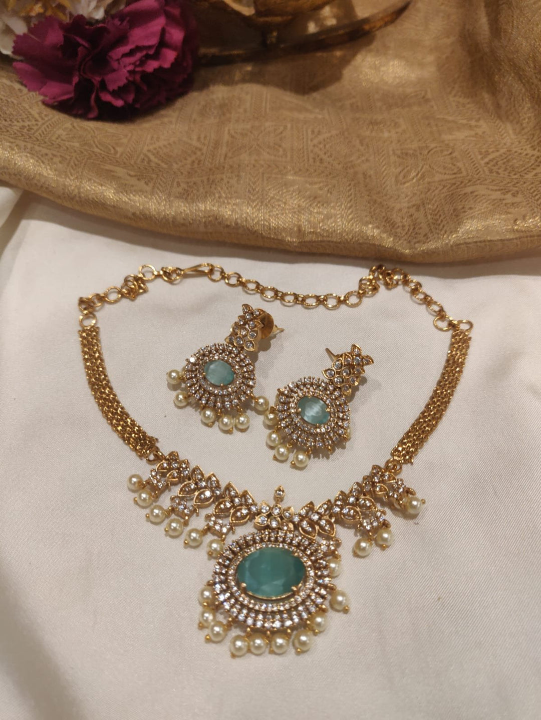 EJ Classic Skyblue Stone Gold Finish Kundan Short Necklace