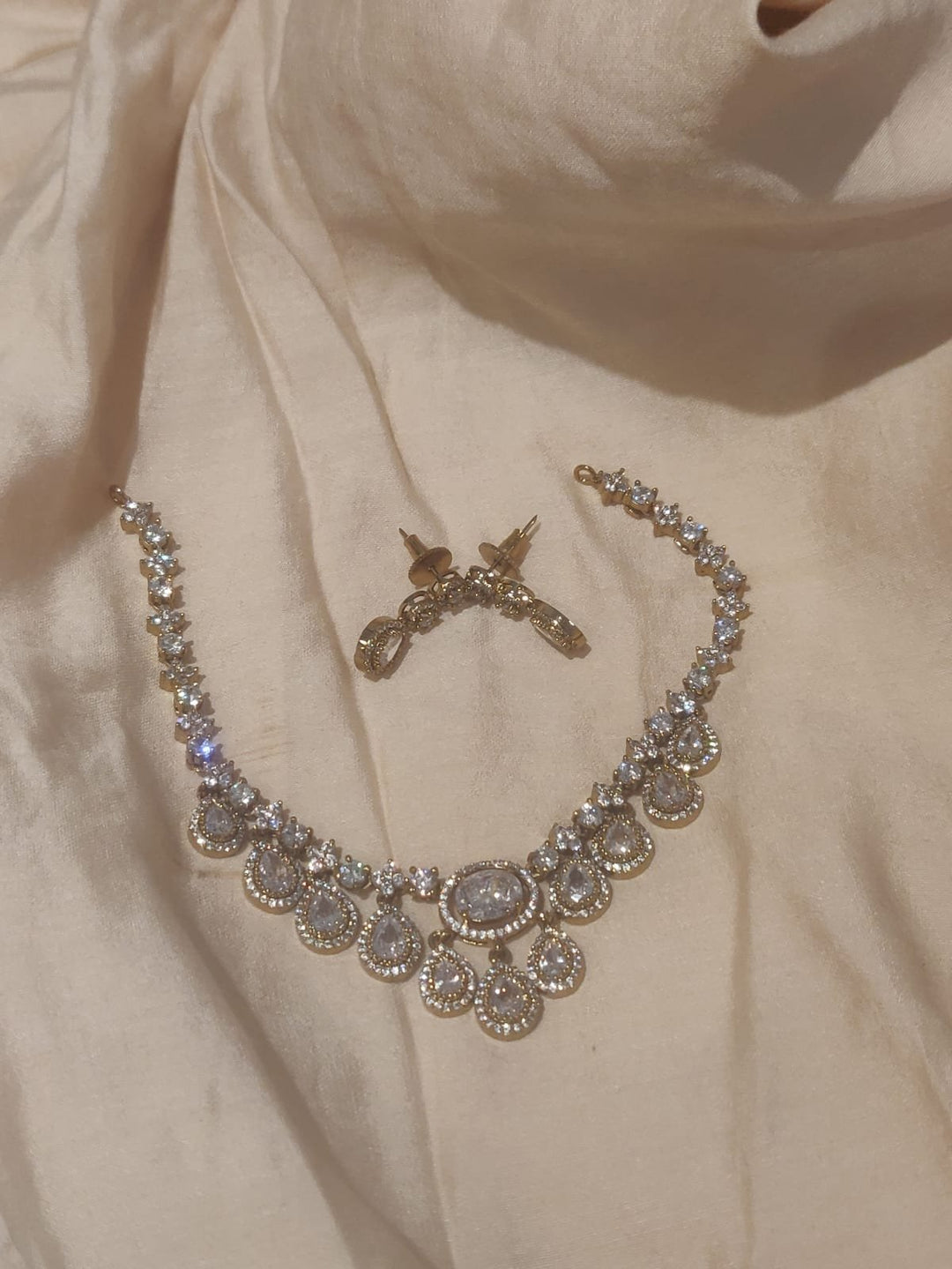 Crystal Droplet golden necklace