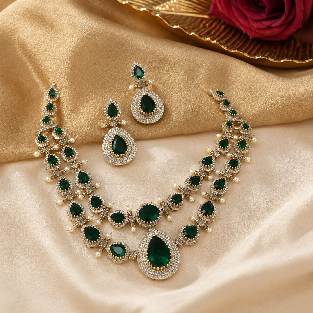 Sparkling GREEN AD Stone 2 layer Short Neckalce
