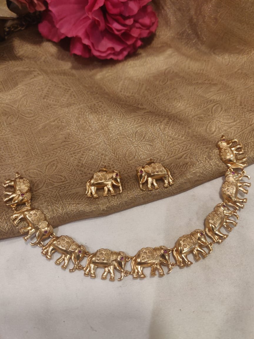 Emporia jewels 235